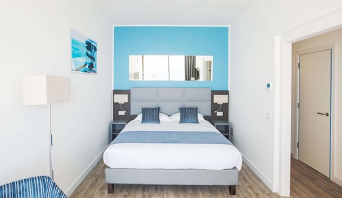 Comfort Room, Sea View