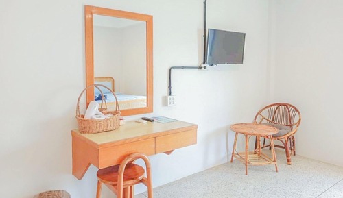 Deluxe Room, Balcony