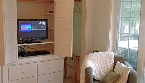 Single Room, 1 King Bed, Private Hot Tub, Lake View