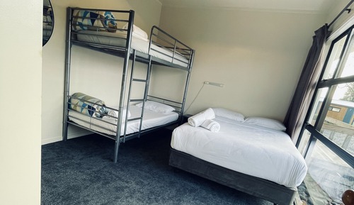 Classic Suite, 1 Bedroom, Accessible, Private Bathroom
