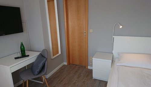 Standard Single Room