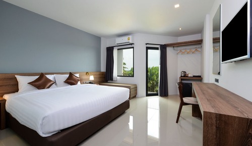 Superior King Room