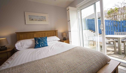 Superior Apartment, 2 Bedrooms, Garden View (Max 2 dogs allowed)