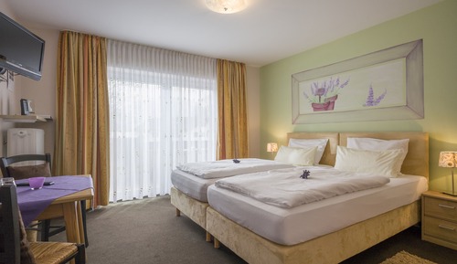 Double Room (Provonce)