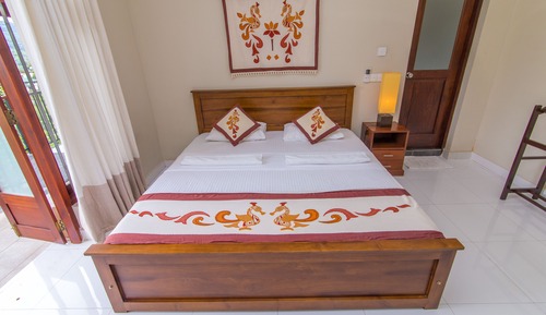 Standard Double Room, 3 Bedrooms, Accessible, Non Smoking