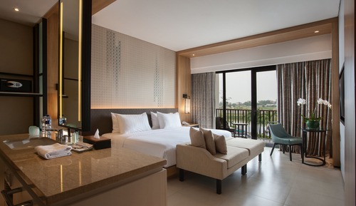 Deluxe Room Hollywood Lake View