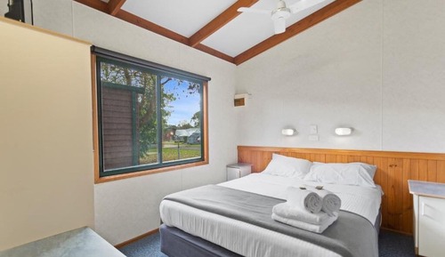 Standard One Bedroom Cabin (with balcony)