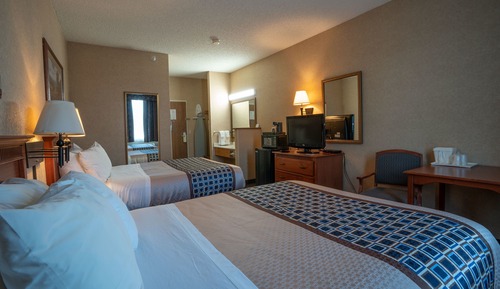 Economy Room, 2 Queen Beds
