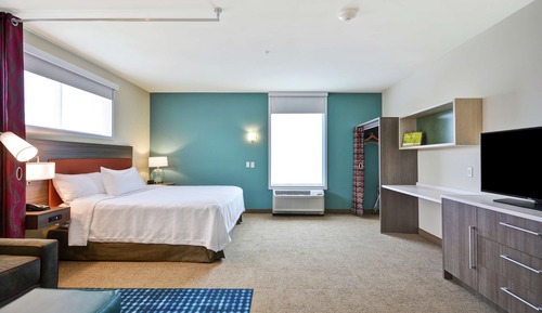 Studio Suite, 1 King Bed with Sofa bed