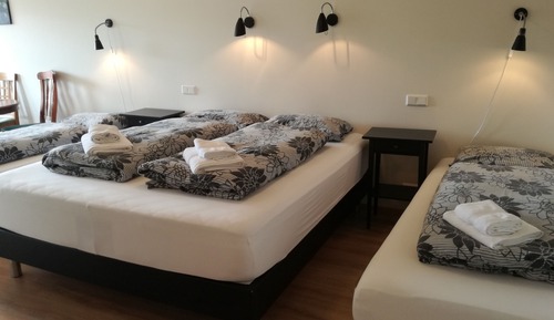 Quadruple Room, Private Bathroom
