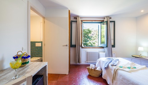 Double Room, Mountain View