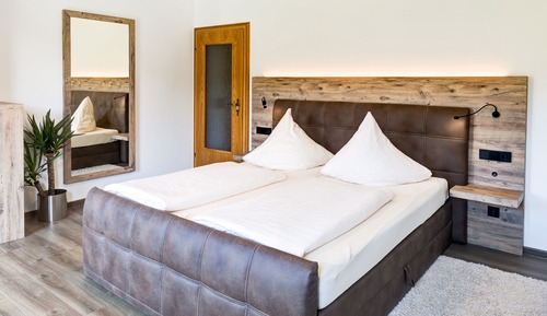 Deluxe Double Room, Balcony, River View