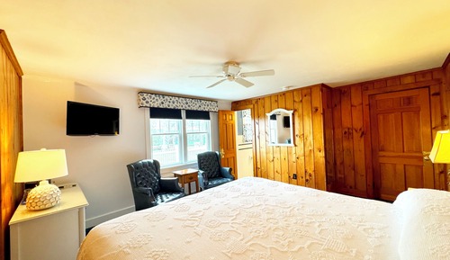 Superior Room, 1 King Bed, Ocean View
