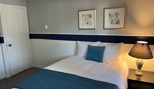 Junior Suite, 1 Bedroom, Kitchen, Mountain View (Rm 8)