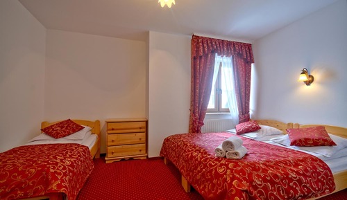 Triple Room