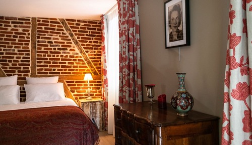 Deluxe Double Room, 1 King Bed, Garden Area