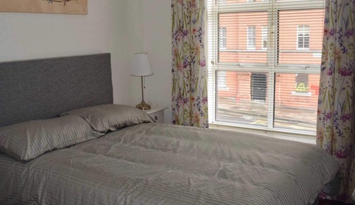 Apartment (2 Bedrooms)