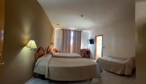 Triple Room, 3 Twin Beds
