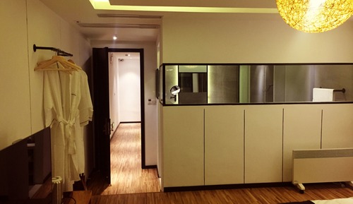 Tatami Double Room with Balcony