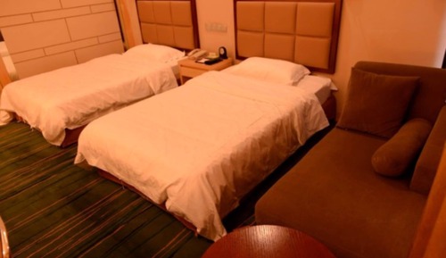 Design Twin Room
