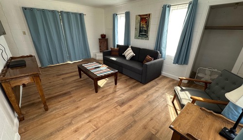 Deluxe Suite, 1 Queen Bed with Sofa bed, Mountain View