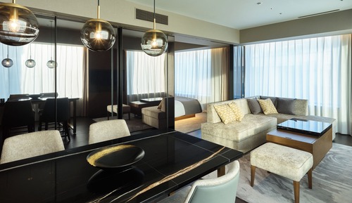 Junior Suite , 1 bed King , Non Smoking