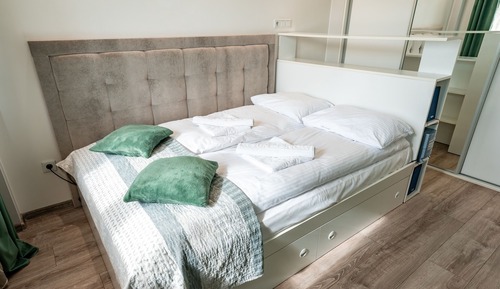 Apartment (A 316)
