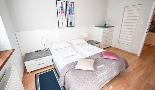 Apartment (32)