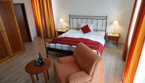 Comfort Triple Room