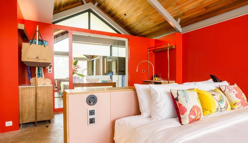 Lagoon Villa with Roundtrip Boat Transfer