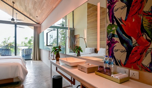 Deluxe Room with Round-Trip Boat Transfer