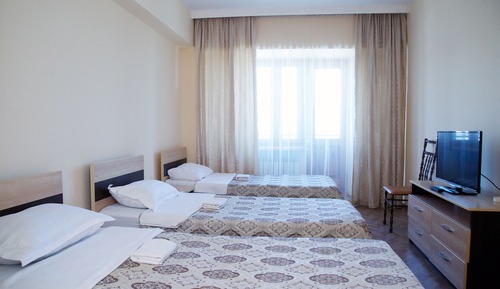 Standard Triple Room, Shared Bathroom