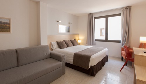 Superior Triple Room