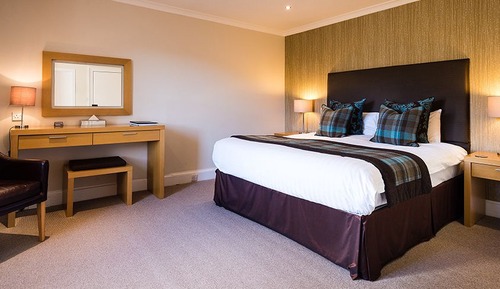 Double Room (3)