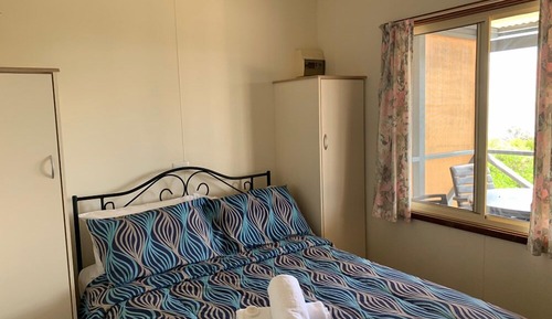 Snapper Cabin