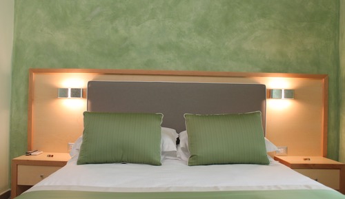 Exclusive Room