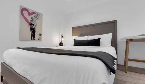 Superior Duplex, Multiple Beds, City View (Duplex Downtown 404)