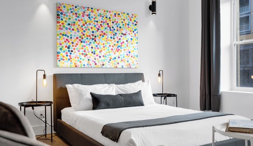 Deluxe Studio Suite, 1 Queen Bed with Sofa bed, City View (Downtown 302)