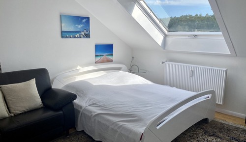 Apartment (Haus 12, 2. Stock, rechts)