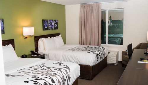 Standard Room, 2 Queen Beds, Non Smoking