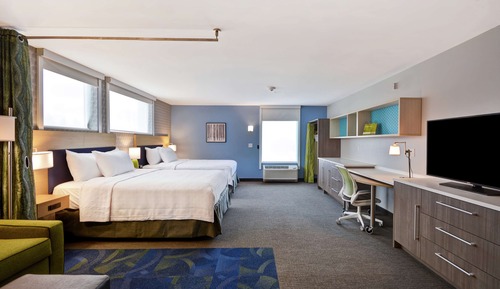 Studio, 2 Queen Beds, Accessible, Bathtub