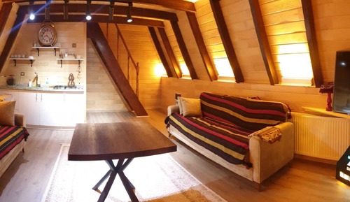 Deluxe Bungalow, Multiple Beds, Accessible, Mountain View