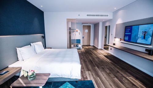 Room (Specialty)