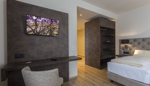 Superior Triple Room, Accessible, Ensuite