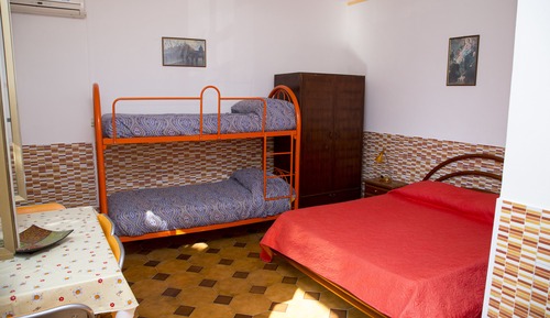 Economy Bungalow, Multiple Beds