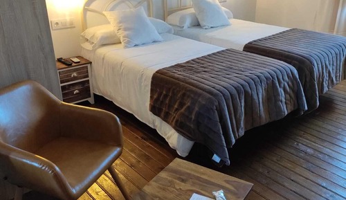 Twin Room, 2 Twin Beds, Balcony