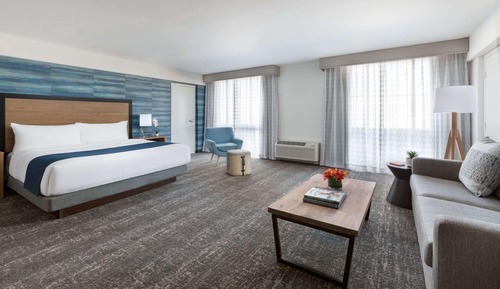 Suite (Caza)
