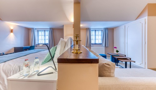Luxury Room