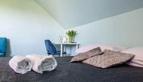 Quadruple Room (With private bathroom)