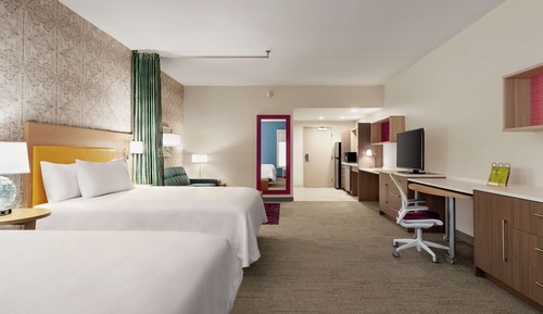Studio, 2 Queen Beds, Accessible, Bathtub